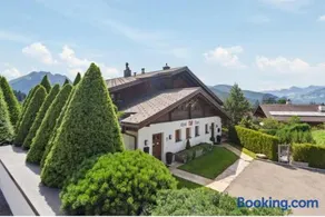 7-bedroom Chalet Private Pool and Stunning Views - Image 1