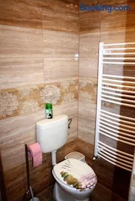 Főnix Apartmanház - Image 3
