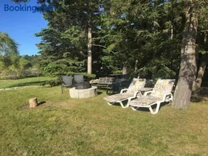 Georgian Bay Waterfront Cottage w Private Beach - Image 5