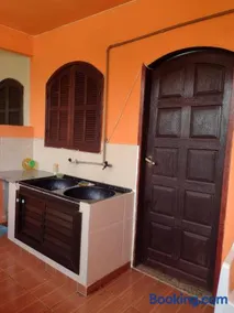 Conforto e simplicidade! Casa top com garagem, cozinha, banheiro e quarto - Image 3