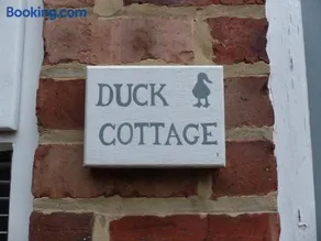 Duck Cottage - Image 2