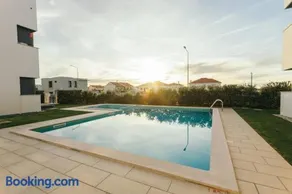 Best Houses 23 - Surf & Chill Apartment Baleal - Image 1