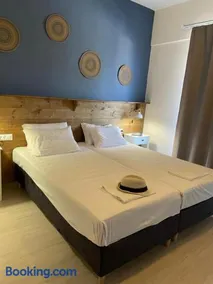 Gennadi Beach Apartments - Image 1