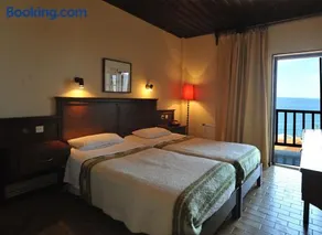 Boutique Hotel Kentrikon & Bungalows - Image 4