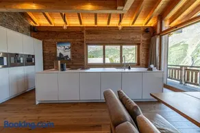 Chalet Wooden Pearl - Ultimate Luxury & Privacy! - Image 3