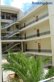 Kineta Apartments - Image 4