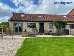 Beck Hill Cottage In Brandsby - Image 1