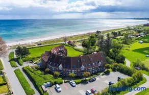 4 Sterne-Terrassen-Fewo "Heimathaven" direkt am Ostseestrand inkl Schwimmbad - Image 2