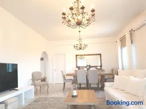 Artemis Sunny Villa - Image 2