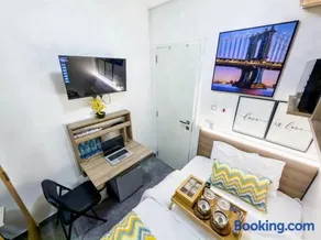 The Flying Solo Studio at MiVida Garden City - Image 3