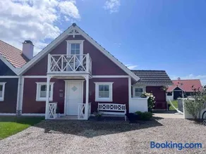 Hyggeligt sommerhus tæt på vandet i Bro Strand - Image 1
