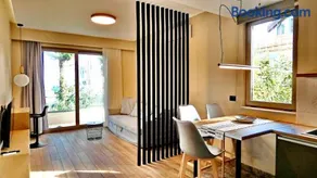 GoldenRoyalSuites - Image 2
