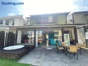 Casa com deck navegável e jacuzzi em Angra dos Reis RJ - Praia da Ribeira - Image 2