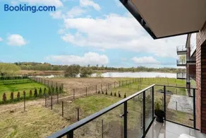 Stara Cegielnia Lake View Apartment by Renters Prestige - Image 1