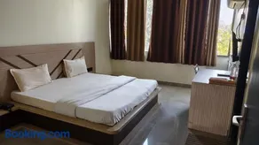 Smj international hotel - Image 3