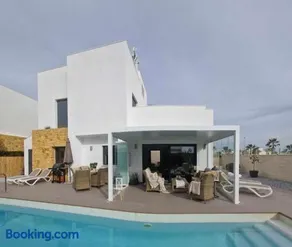 Villa-Quesada-Roof terrace-Private pool PMT20 - Image 5