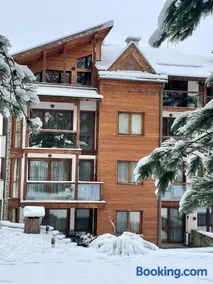 Spacious penthouse chalet apartment in Pirin Golf and Country Club - Image 5