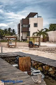 Ria Aayin Apartments - Image 1
