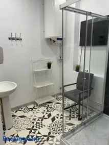 FlyFly Hostel , darmowy parking , rezerwuj przez urządzenia mobilne -10 procent - Image 5