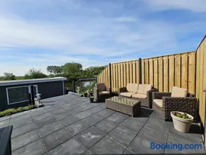 Luxe woonboot in de natuur aan doorgaand vaarwater - Image 4