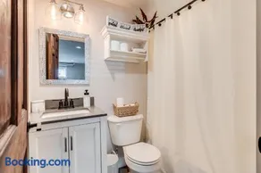 Luxury Midterm Rental for Families, Medical and Corporate Professionals Cincy - Image 3