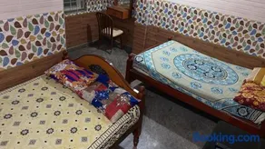 PPH LIVING Mahalaksmi Lodging - Image 5