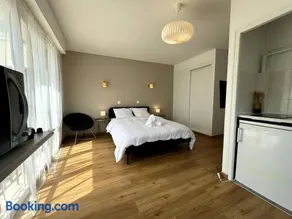 Bienvenue à L'Oustalet Studio 2 - Image 1