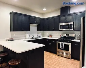 TWO townhomes for your giant group! - Image 1