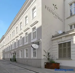 Hotel-Pension Fünfhaus - Image 2
