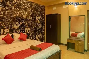 Aquora Pool Stays - Image 3