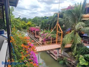 โรงแรมรักบัว - Image 1