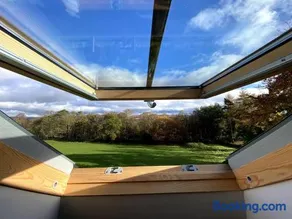 Pretty Wood Cottage Grown-up Escape in a Private Meadow - Image 3