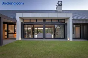 Casa Nera I Private Properties - Image 1