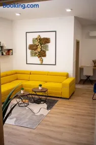 Emerald Residence Apartments - Image 1