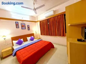 Nilgiri Villa with Swimming Pool - Image 4