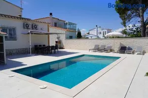 Comfortable house with a pool very close to the beach, Amfora Cugat Sant Pere Pescador - Image 2