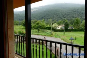Casa Elena (Chalet individual en Valle de Ruesga) - Image 2