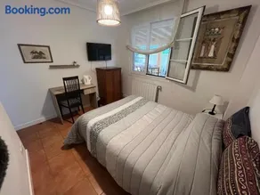 Habitación con baño privado y jardín Cerca de las playas - Image 2