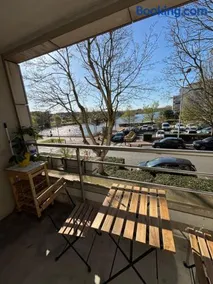 Appartement vue sur Lac proche métro - Image 2
