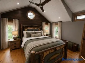 Beautiful Rustic Home Very Private - Image 1