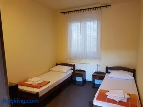 Hostel Kristal - Image 2