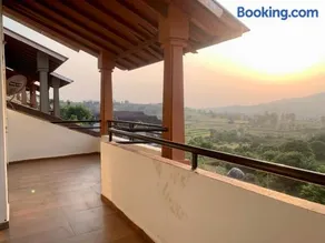 Entire Villa @ Panhala - Image 2