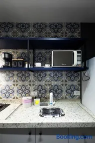 108-Studio funcional com treliche prox UEL - Image 1