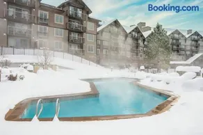 Suncadia Resort Luxury Suite with Amazing Mountain Views - Image 1