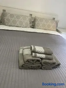 comfortable apartment in an elite area with a beautiful veranda - Image 2