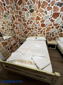 Malvina Rooms - Image 3