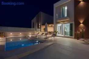 Twin villas, Marzamemi - Image 1