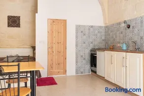 Roam Gozo Studio 47 300yr Old Farm Converted Into Welcoming Tiny Home - Image 3