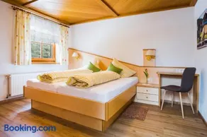 Double room, shower, toilet, 1 bed room - Image 1