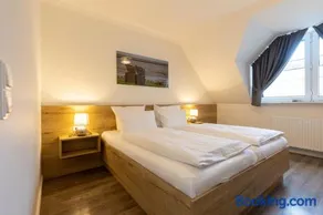 Cuxlandhotel Doppelzimmer 115 - Image 1